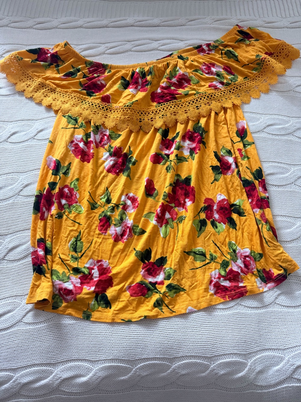 Women’s Off-Shoulder Floral Top - Yellow with Pink Roses